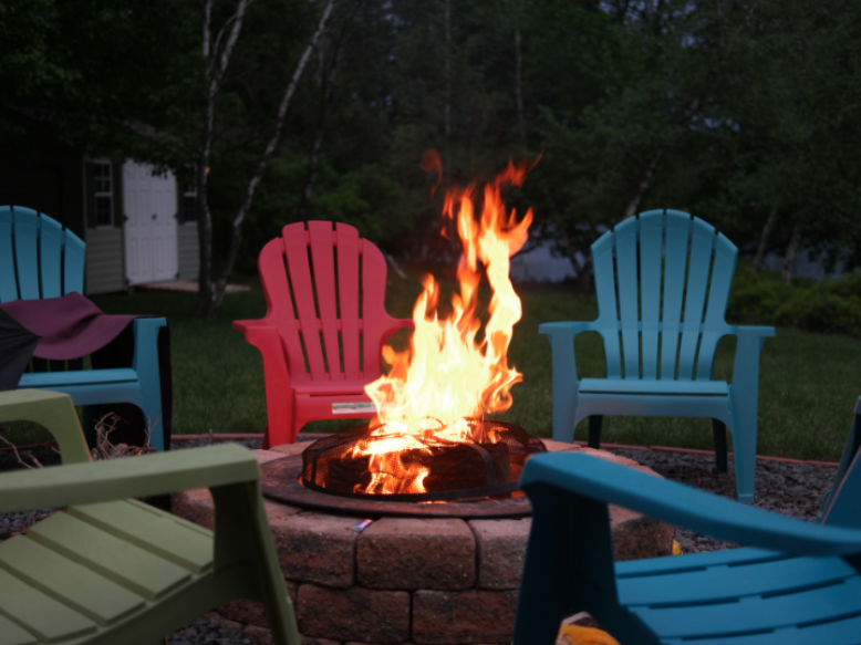 Having Backyard Bonfires in Hermantown? Here's How to Reduce Mosquitoes